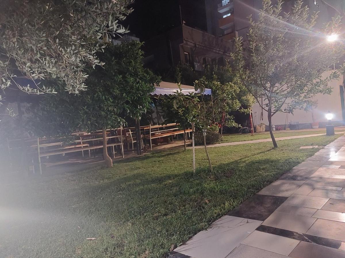 Vila Hyseni Durres Exterior photo
