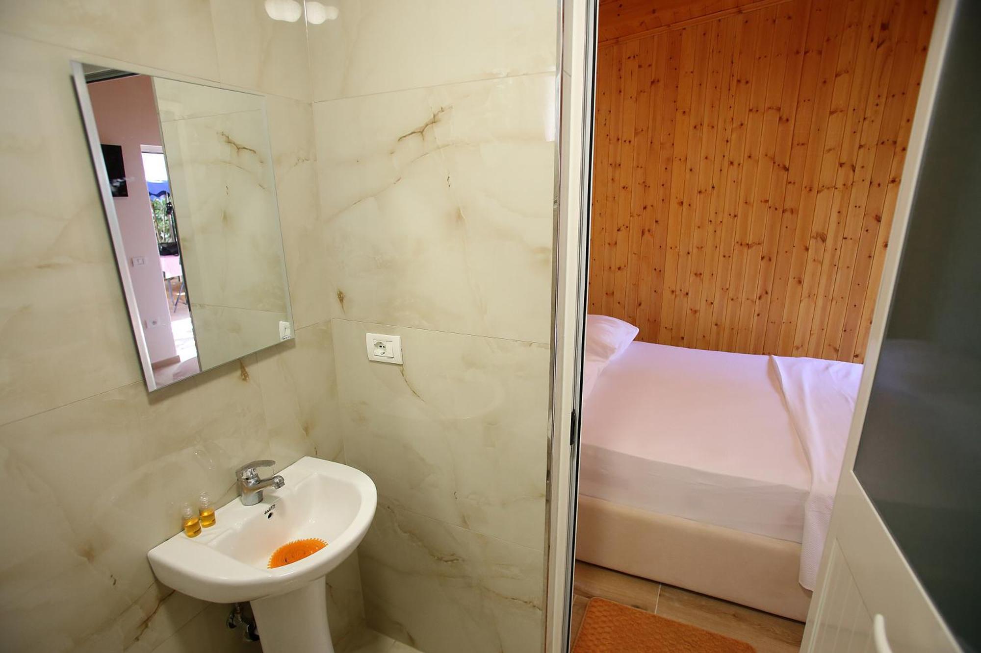 Vila Hyseni Durres Room photo
